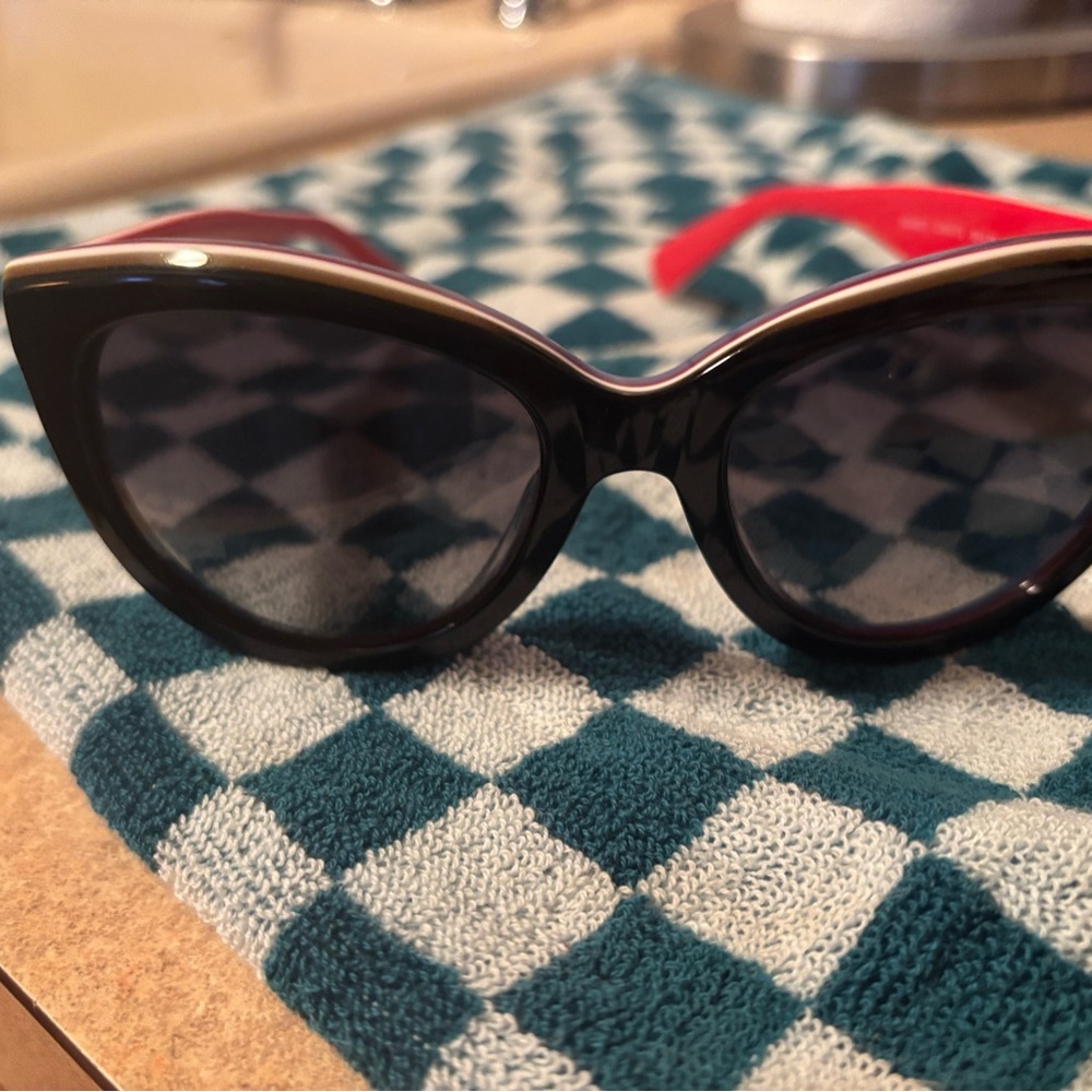 Chic Black Dolce & Gabbana Cat-Eye Sunglasses